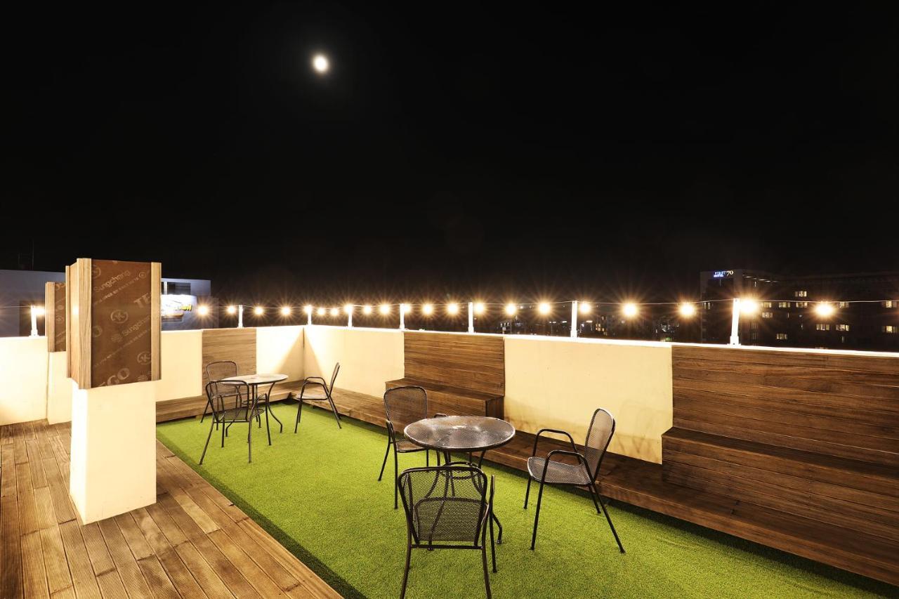 Cornerstone Hotel ซอกวีโพ ภายนอก รูปภาพ