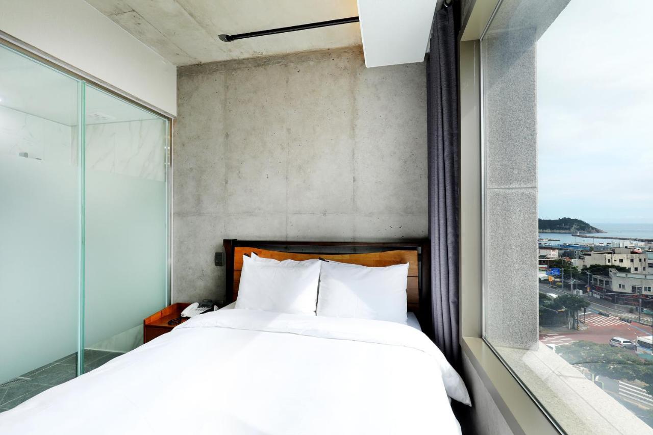 Cornerstone Hotel ซอกวีโพ ภายนอก รูปภาพ